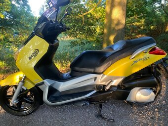 Yamaha xmax 250 - 4