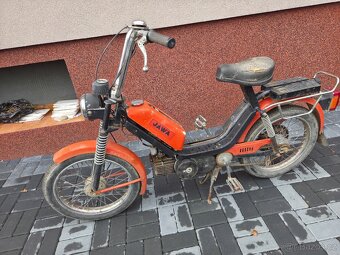 Babetta 210 s kartičkou, původní červená, nový model 1. - 4
