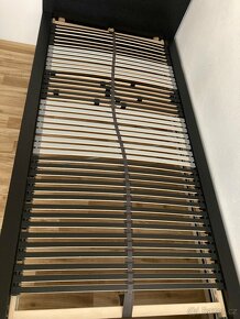 Postel včetně roštu a matrace - 4