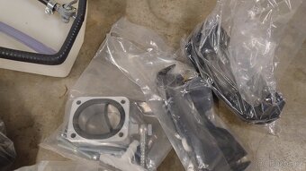 KTM 690 přídavná nádrž R/G - 4