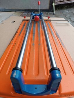 Řezačka na obklady - 4