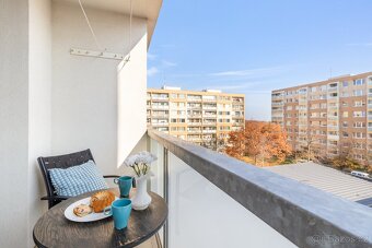 Prodej bytu 2kk s lodžií Praha 11 - 4