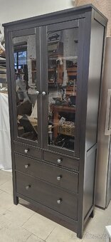 Vitríny a police Ikea Hemnes - 4