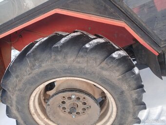 Zetor 7245 s čelním nakladačem - 4