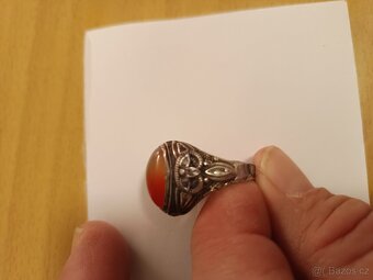 Starožitný ,stříbrný prsten s kamenem - 4