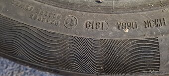 Continental 215/55r17 - 4