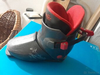 Prodám dětské lyžaky - 4