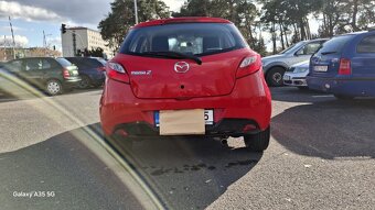 Mazda 2 - 4
