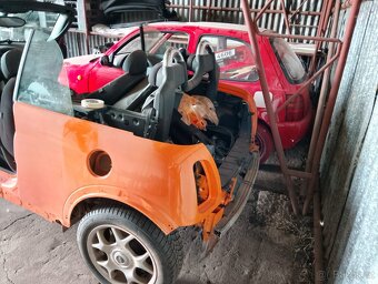 Mini S R52 Kabrio karoserie po lakování. - 4