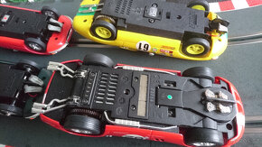 CARRERA auta 1:24 - 4