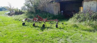 prodám nesený obraceč sena FAHR KH 4 - 4