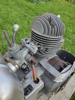Motor Manet Tatran 125 - 4