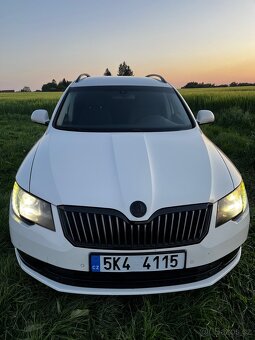 Skoda Superb Combi 2.0 TDI - výborný stav, spolehlivý vủz - 4