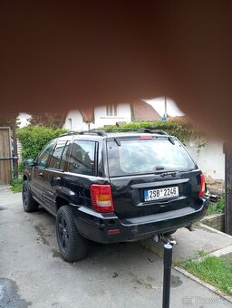 Jeep Grand Cherokee - 4