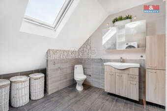 Prodej rodinného domu, 328 m², Rumburk, ul. Okružní - 4