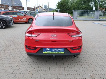 Hyundai i30 FB 1.6CRDi 100kW TAŽNÉ ČR 1MAJITEL SERVISKA - 4