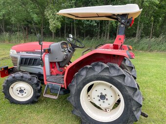 Prodám Yanmar ef328v - 4