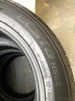 225/55 ZR18 - Kumho Ecsta HS52 - stav nových - 4