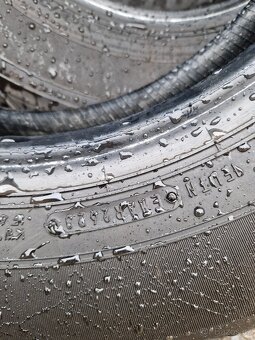 195 80 r 15 Dunlop - 4