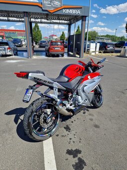 Yamaha yzf r125 2014 - 4