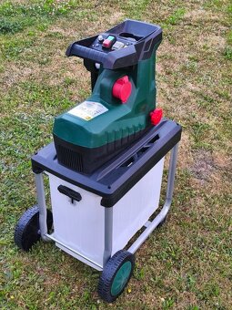 Prodám elektrický Válcový drtič Parkside PLH 2800 -2800 W. - 4