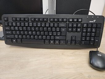 Počítač Celeron 2,8 GHz - 4