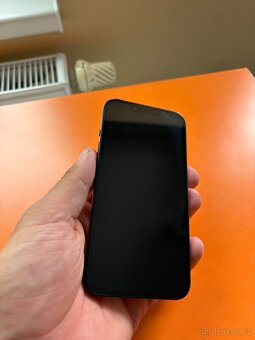 Apple iPhone 13 - 4