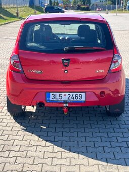 Dacia Sandero 2009 1.4 MPI 55kw 75hp - 4