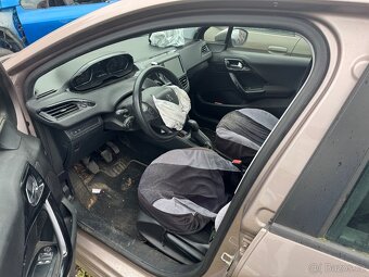 Díly z vozu Peugeot 208 - 4