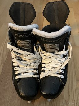 Bauer Supreme S180 velikost 6,5 (UK), 40,5(EUR) - 4