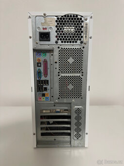 Stolní PC - Intel Core 2 DUO / 4GB RAM / HDD 500GB - 4