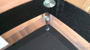 Skleněný stůl - 4