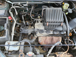 Honda HR-V 1,6 16V 1999 - pouze dily - 4