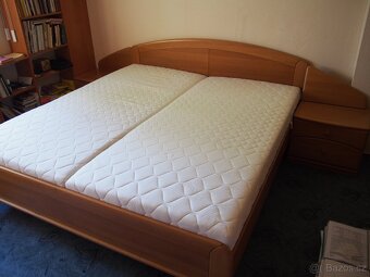 Postele HANAU (2xpostel+rošt+noční stolek+matrace) - 4