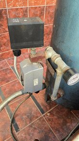 Čerpadlo, motor, nádrž - funkční - 4