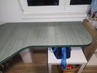 Rohový stůl - 4