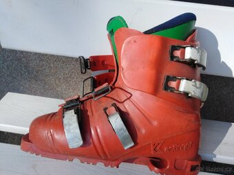Retro lyžařské boty. - 4