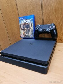 PlayStation 4 /500GB/ plus hra Far Cry - 4