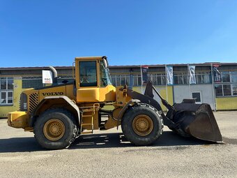 Nakladač Volvo L90E - 4