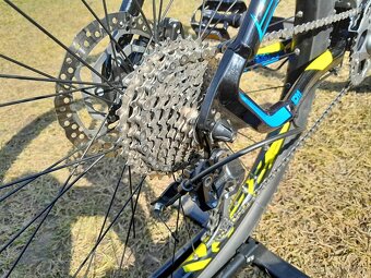Rock Machine Torrent 19" - 4