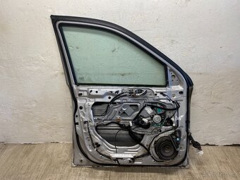 HYUNDAI SANTE FE I 2000-2006 - LEVÉ PŘEDNÍ DVEŘE KOMPLETNÍ - 4