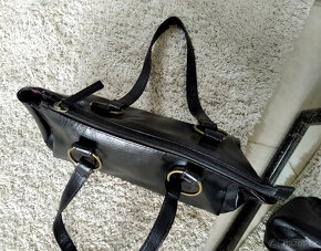 Kabelka zn. TCM - 4