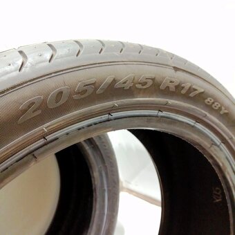 17" PNEU – 205/45/R17 – LETNÍ - značky PIRELLI - 100% vzore - 4