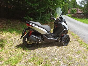 Piaggio MP3 HPE 300 Sport, koupeno jako nové v ČR - 4