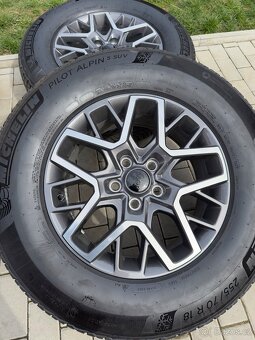Jeep 18' disky, originál + Michelin zimní pneu / (+letní) - 4