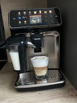 Kávovar Philips EP 5400 - 4