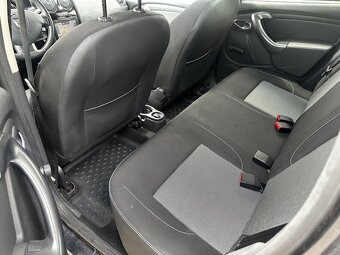 Dacia Duster 1,6i 4x4, r.2017, 2.majitel, původ ČR - 4