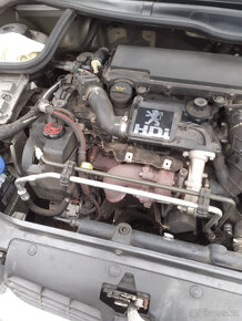 Peugeot 206 SW 1.4HDI - Náhradní díly - 4