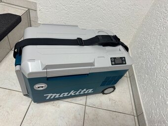 Makita DCW 180 – chladící box na aku - 4