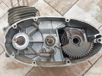 Jawa 175 kyvacka - motor - 4